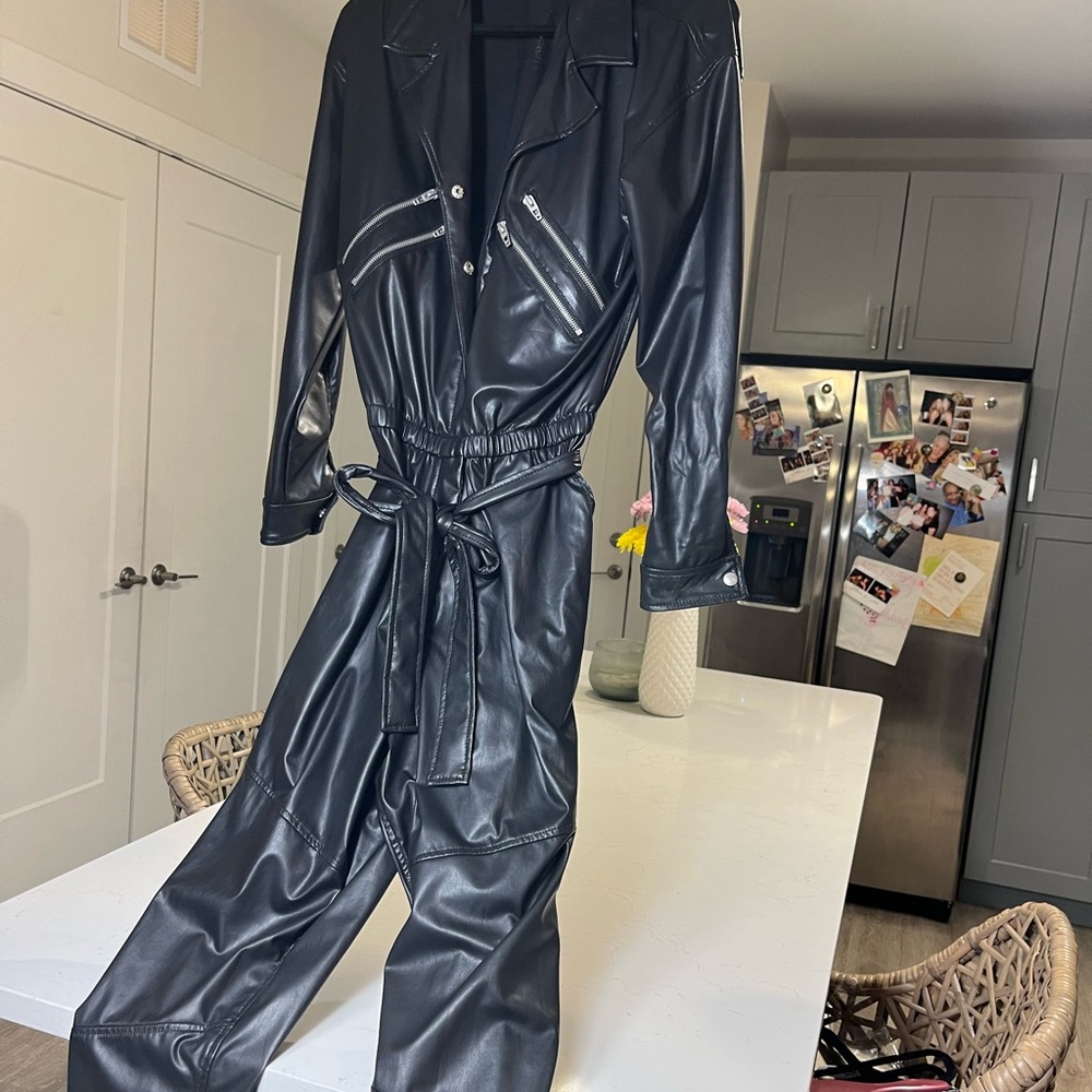 - Bloomingdales blanknyc jumpsuit